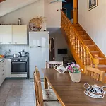 別荘 A&s Seaside Maisonette *